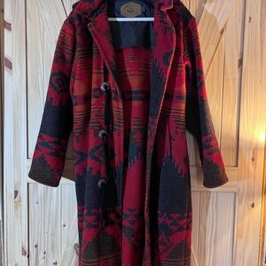 Aztec/Southwest Woolrich Wool Hooded Coat Size Large